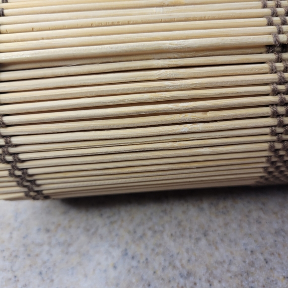 Bamboo table runner- New - Picture 5 of 5